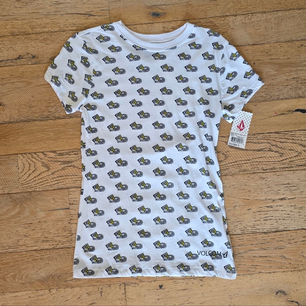 2000's Vintage Volcom 'Stoned Cat' White Graphic cat T-Shirt skater girl cotton
